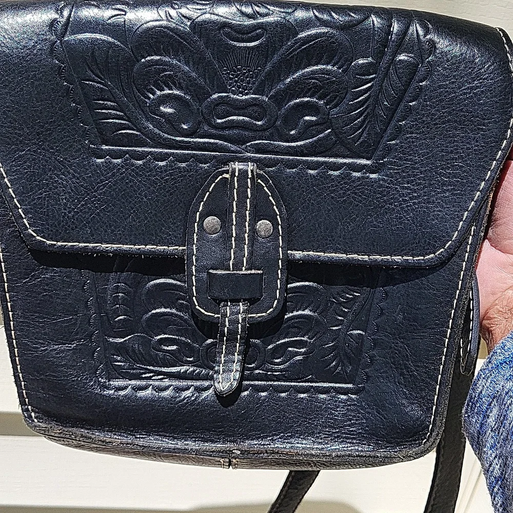 Patricia Nash Black Crossbody - Picture 10 of 12